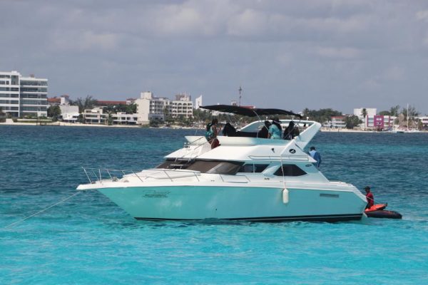 11.SeaRay 46   " - Image 8